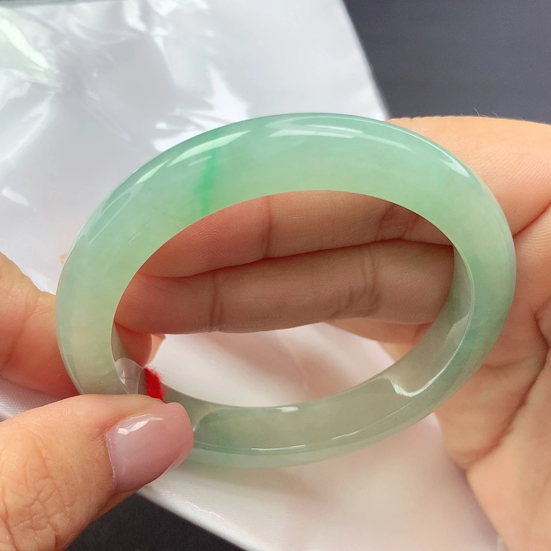 【闪购商品】未镶嵌手镯翡翠880935