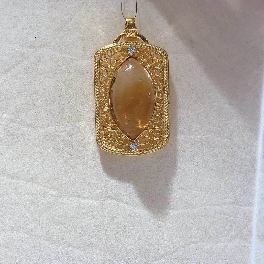 颈饰合金黄晶大气款