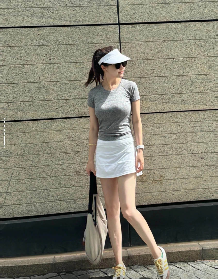 【LuLu】一毛毛一样样经典款 一体针织透气T恤