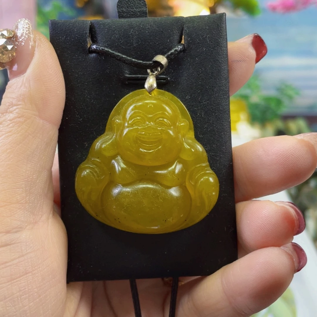 蛇纹石玉颈饰未镶嵌佛公