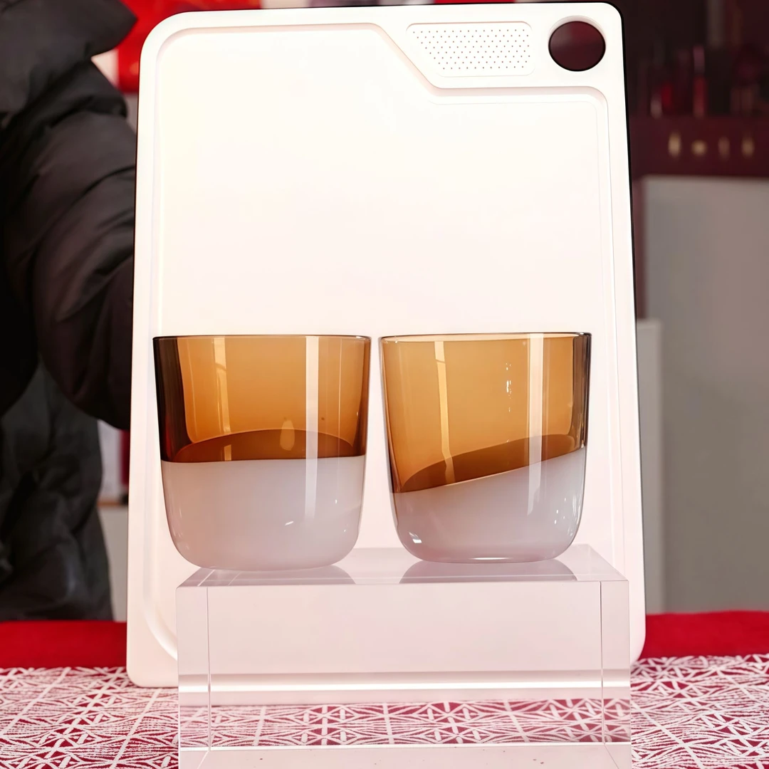 宜某家琥珀色白色双拼水杯