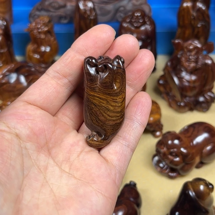 黄花梨降香黄檀把件