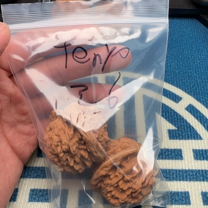 ****.文玩核桃吊坠文玩核桃