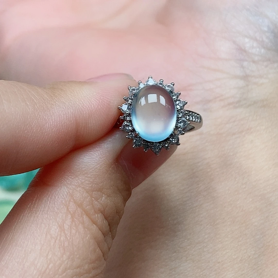 银S925镶嵌蛇纹石玉戒指安*?