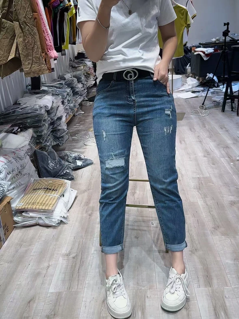 春季新款假破洞牛仔裤女宽松显瘦小哈伦老爹牛仔裤2503