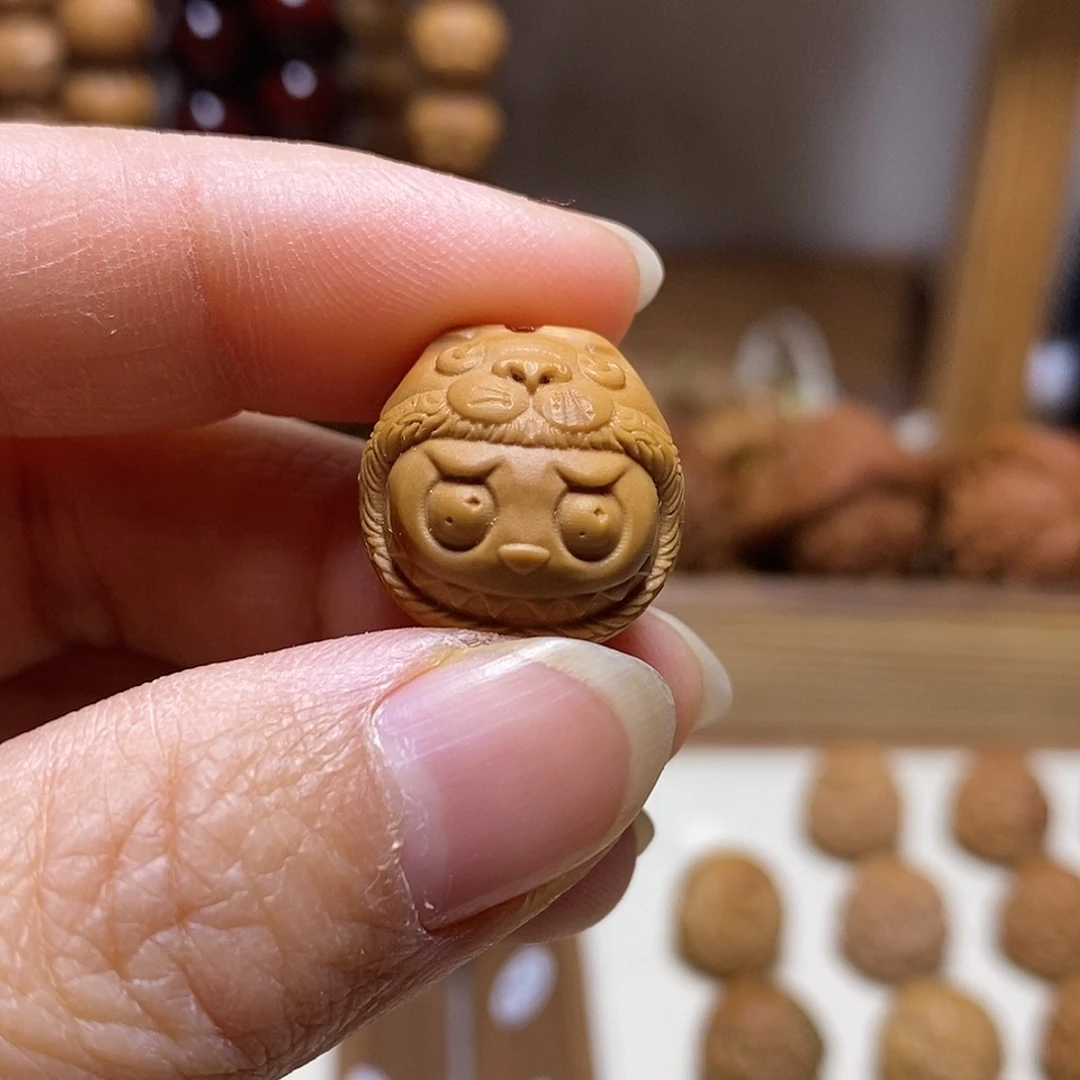 核桃手串/手链拉布布猴头核桃有正常封口线