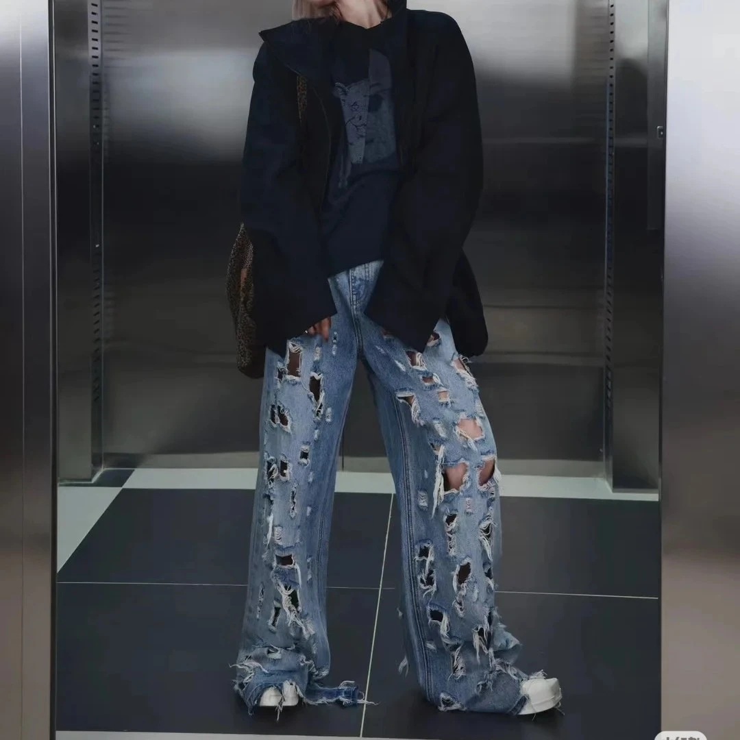 淘小站 重工宽松水洗破洞直筒显瘦牛仔裤