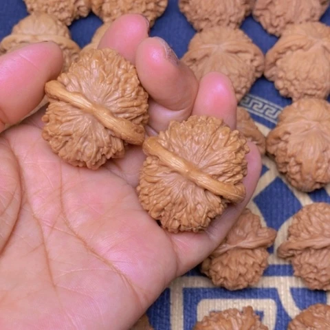 【闪购商品】文玩核桃吊坠四座楼39