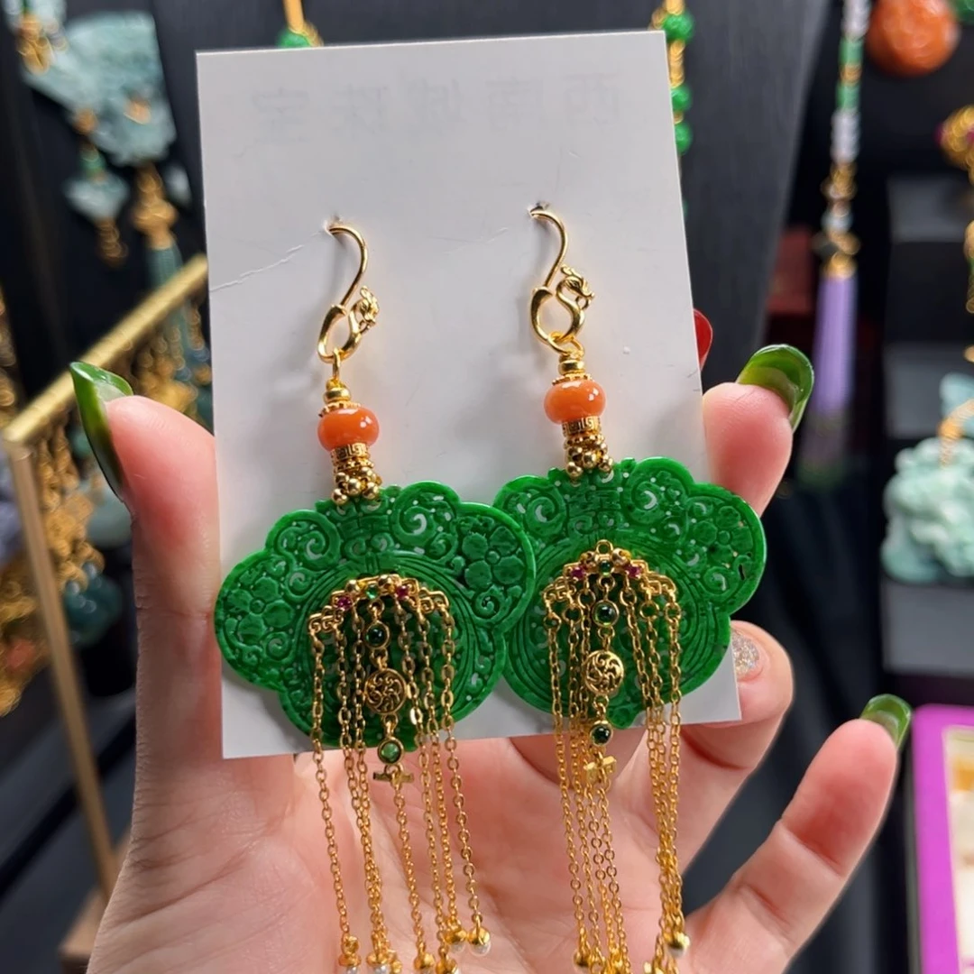 【闪购商品】翡翠耳饰未镶嵌菲*，