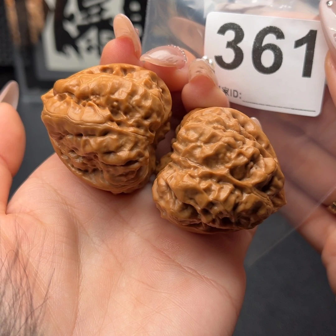 吊坠文玩核桃三角粗愣高38/46/38