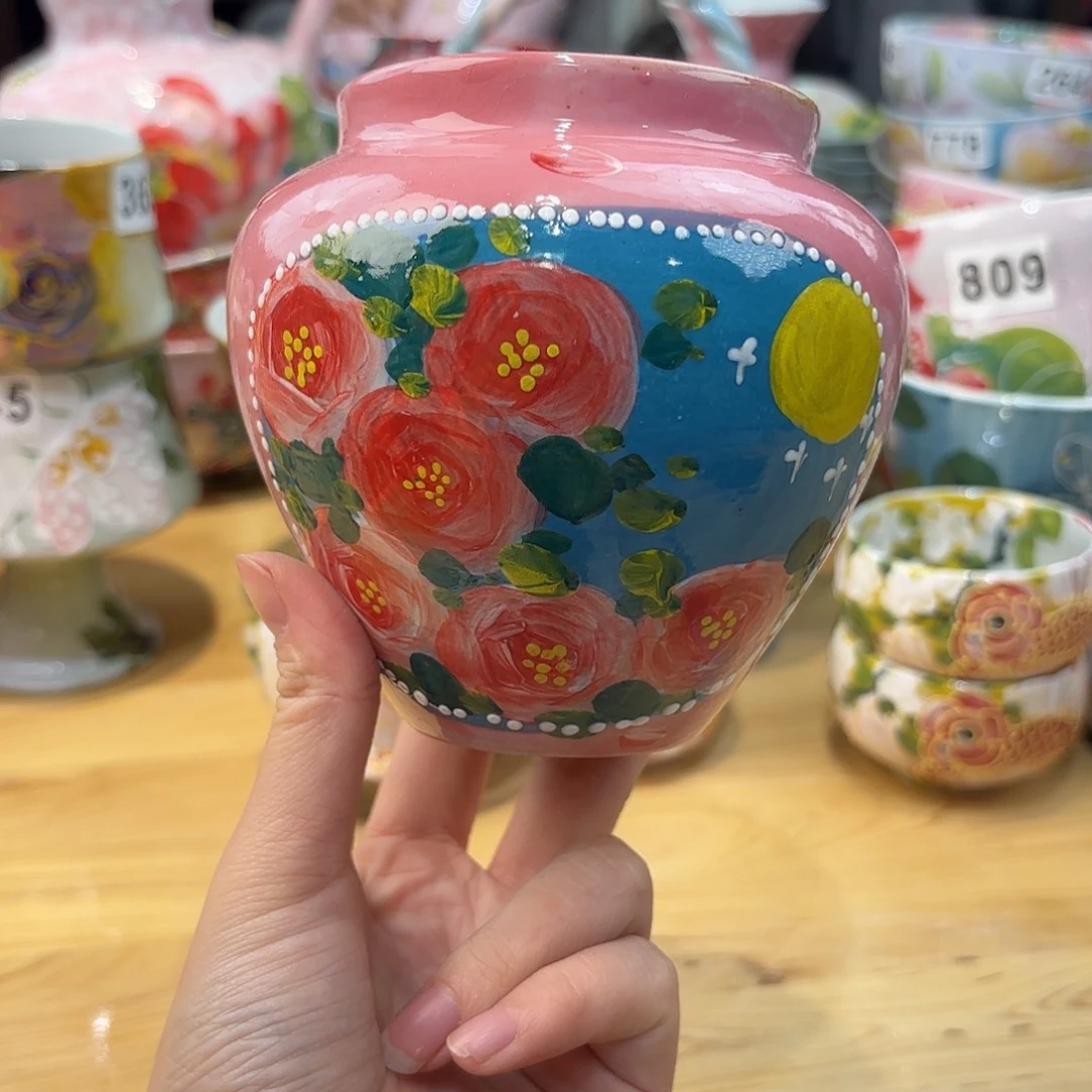 瓷片兔兔盖茨。兔兔