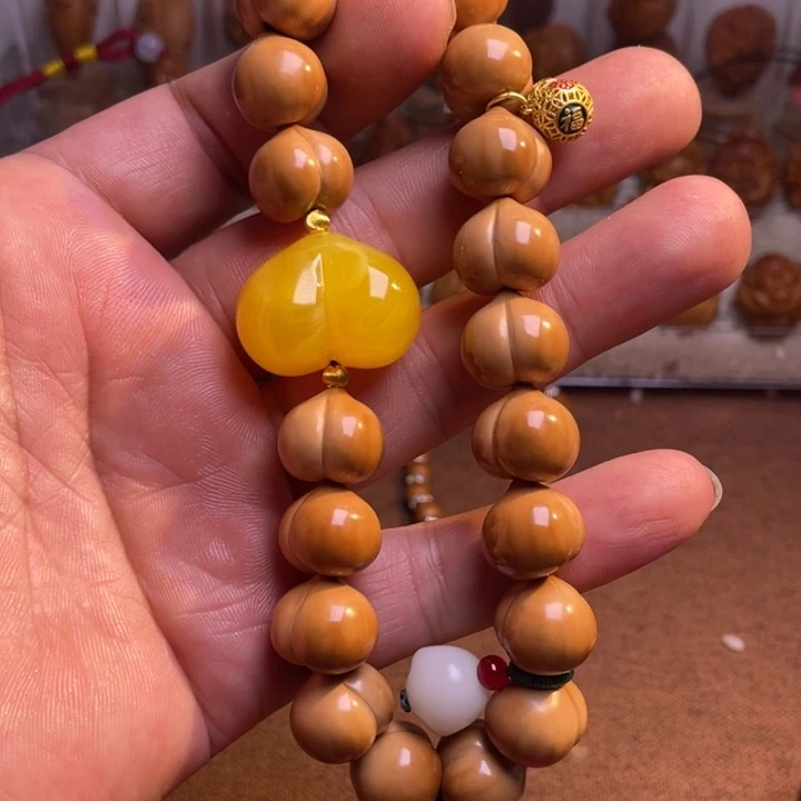 橄榄核手串/手链猴头蜜桃臀