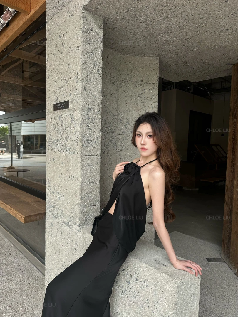 【暮色玫瑰】迅猛龙同款法式小众性感立体花挂脖褶皱吊带夏季套装