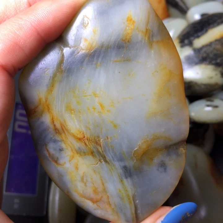 和田玉未镶嵌珠宝奇石