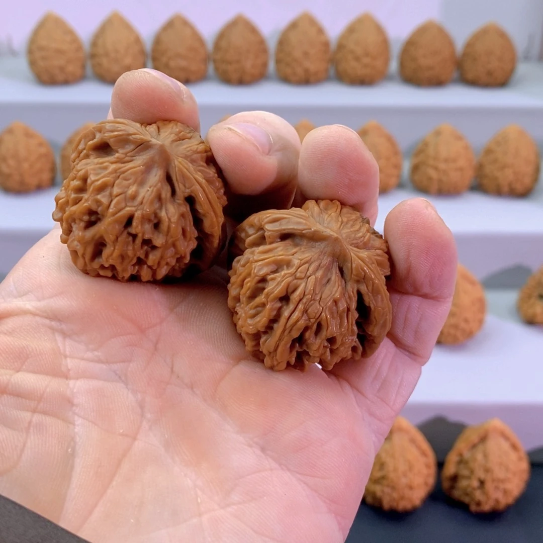 文玩核桃把件37全品乾隆宝