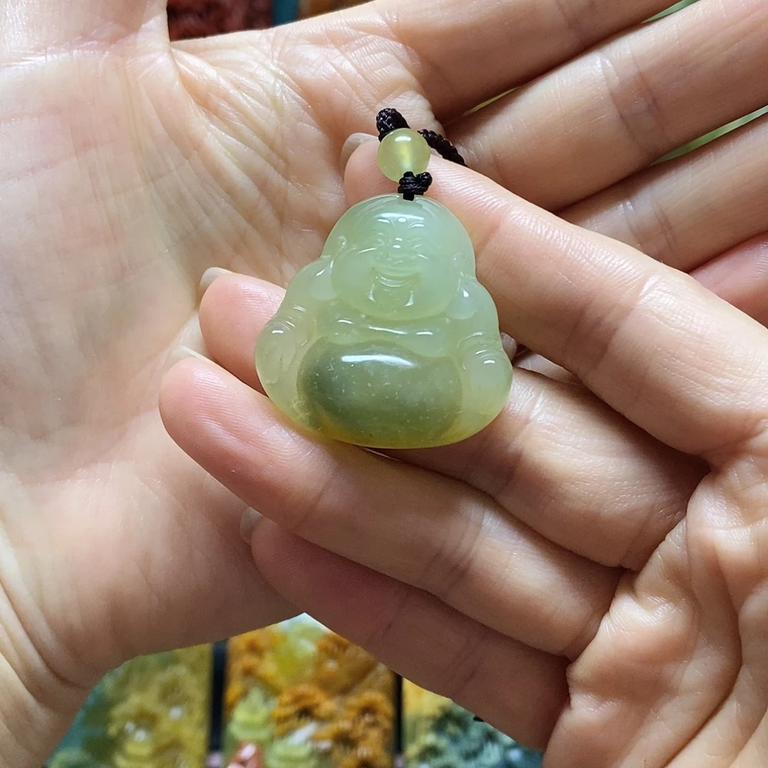 岫玉未镶嵌吊坠(赠链)