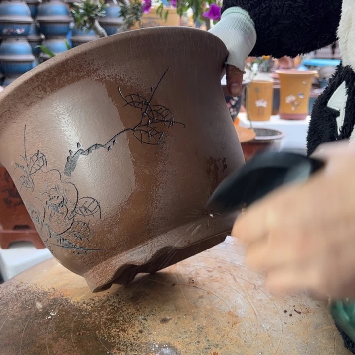 紫砂宜兴紫砂平角金钟30