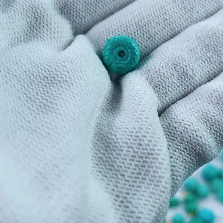 南红玛瑙未镶嵌珠宝奇石