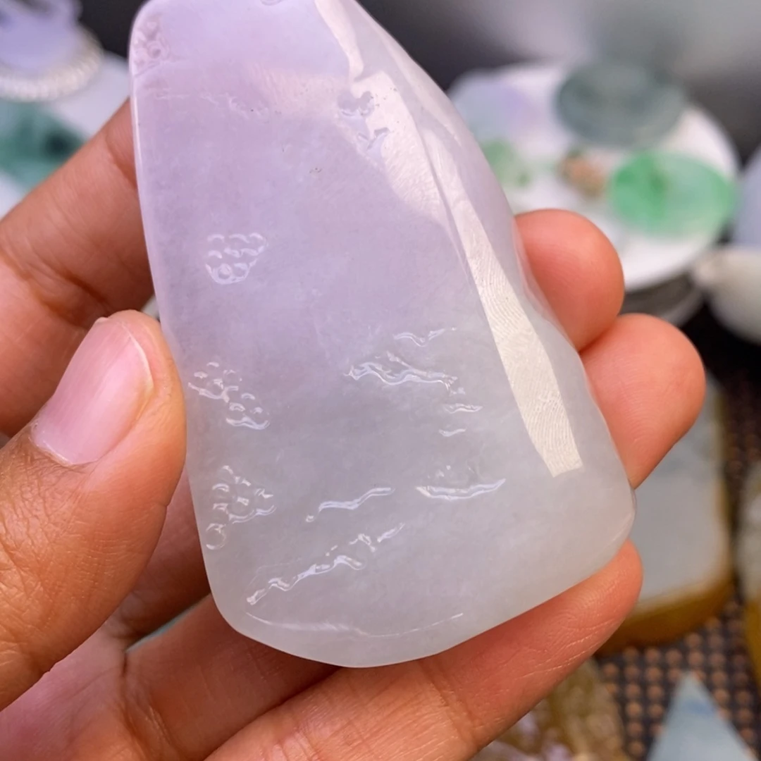 翡翠颈饰未镶嵌高*翡翠