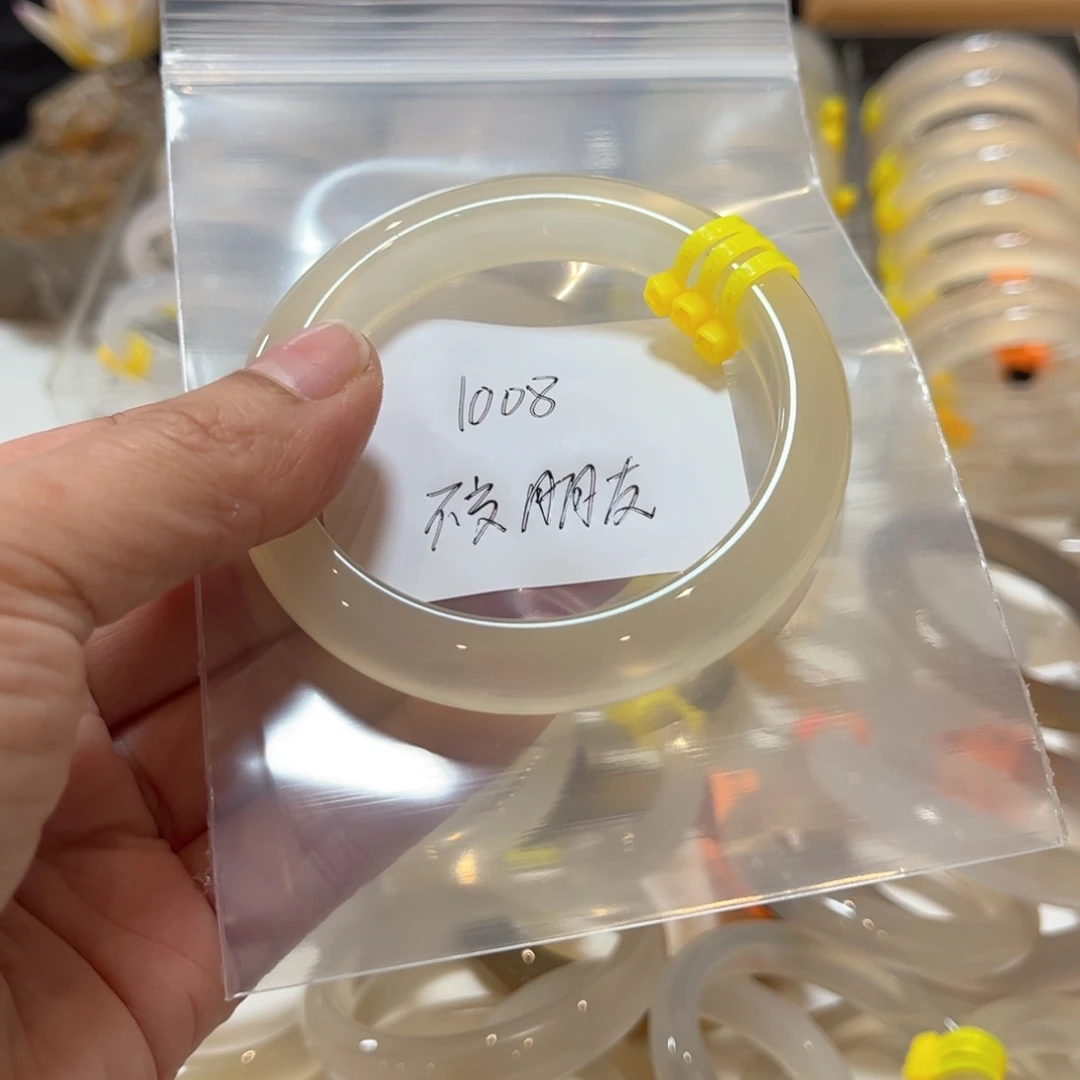 手镯玛瑙/玉髓合金不**友1008
