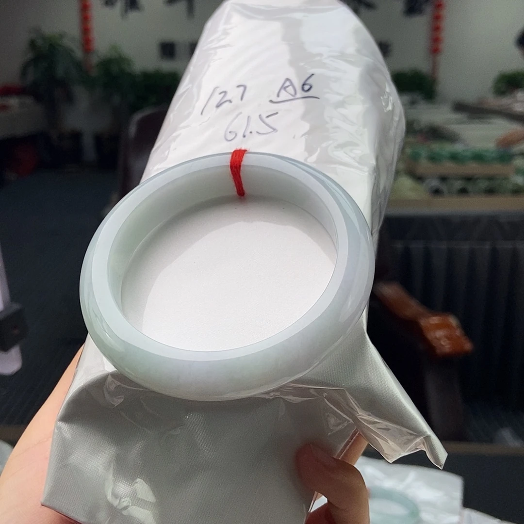 翡翠未镶嵌手镯拍一发一
