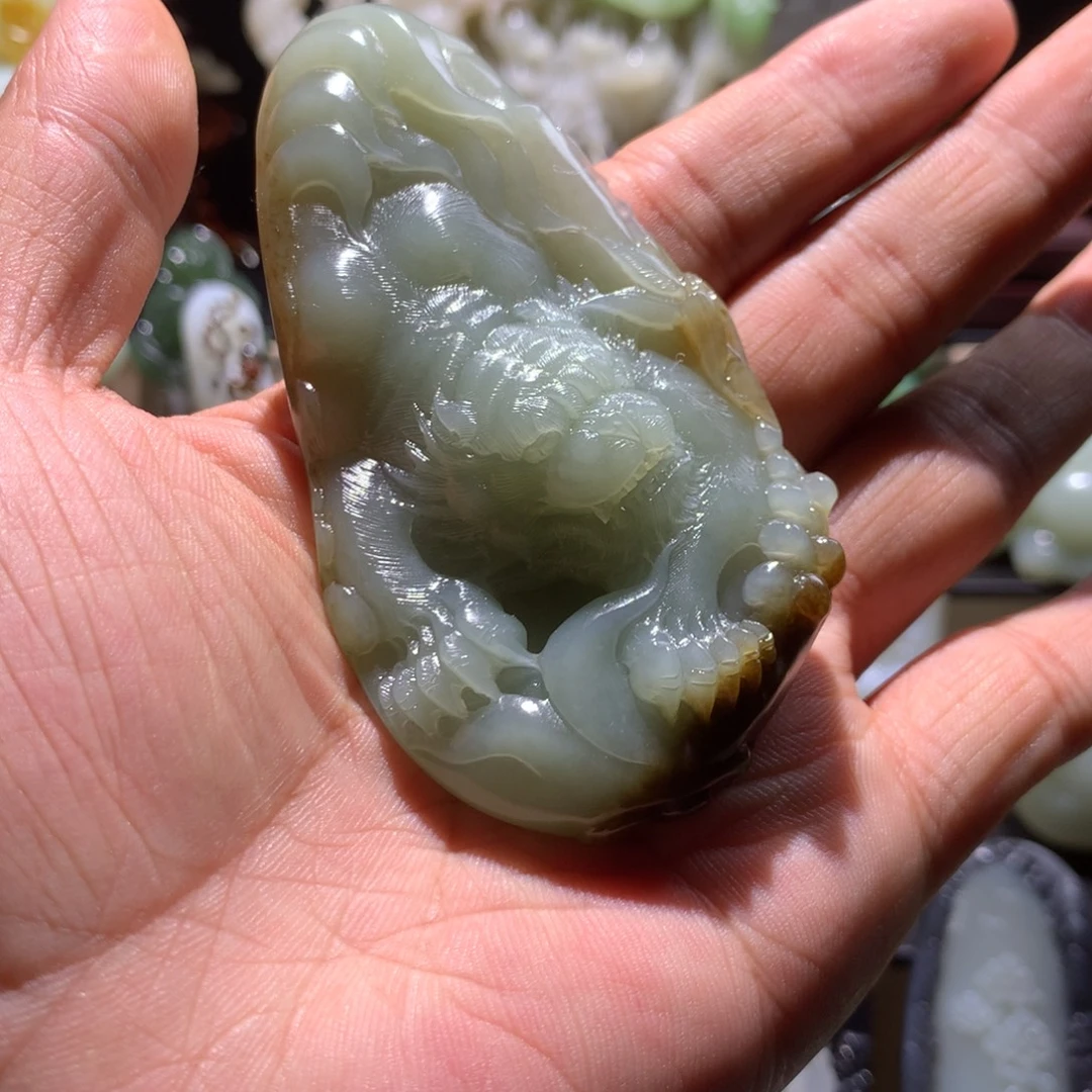 和田玉未镶嵌挂件