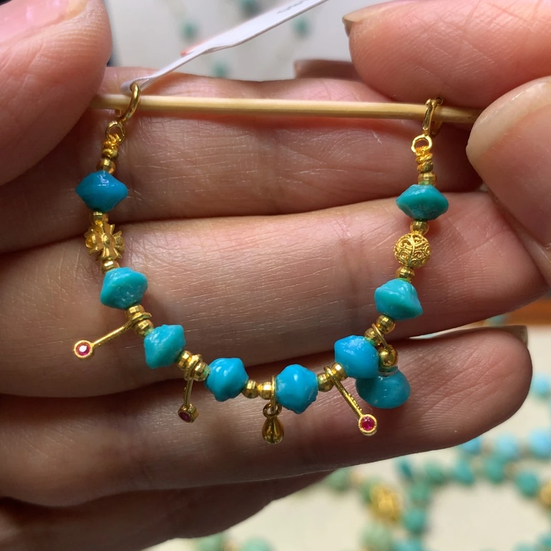 绿松石18K金镶嵌半挂链