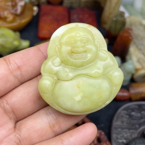 蛇纹石玉未镶嵌颈饰29