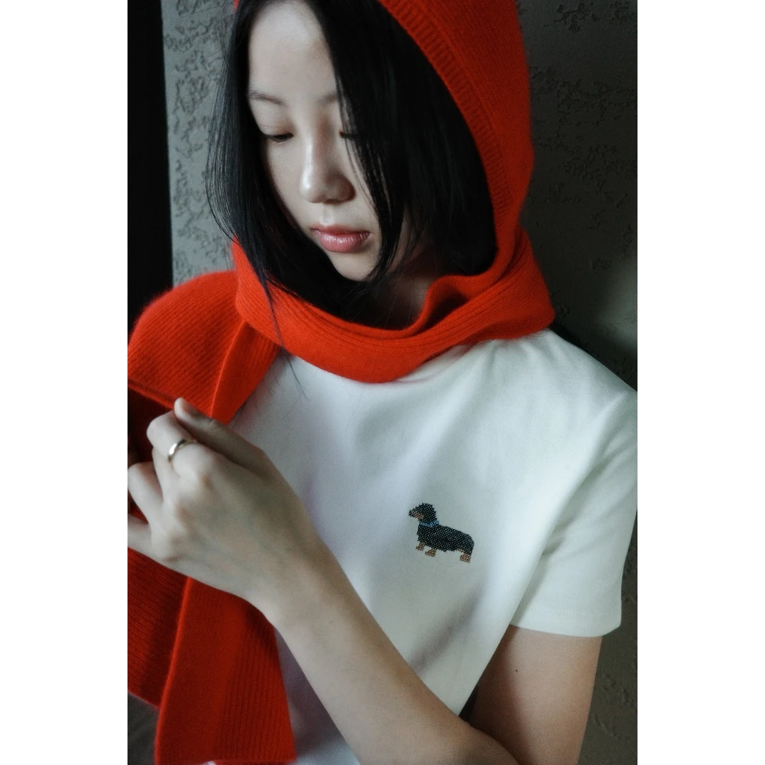 J-5575#ACME#韩系简约精致十字绣花狗狗磨毛T恤（福利）