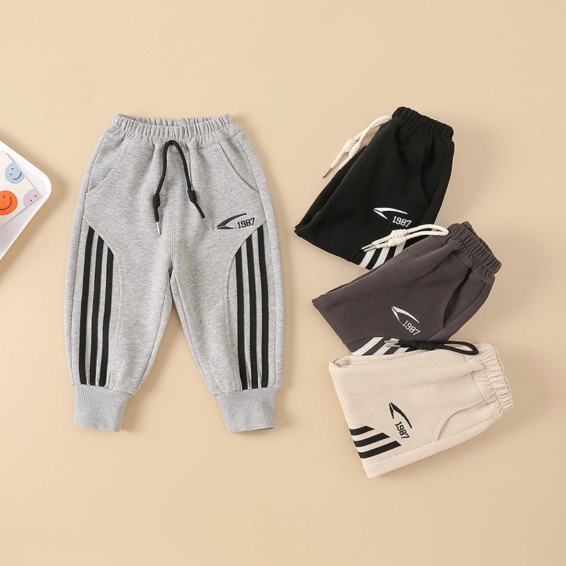 男童休闲裤2025秋季新款儿童运动裤子宽松男孩宝宝休闲透气长裤潮