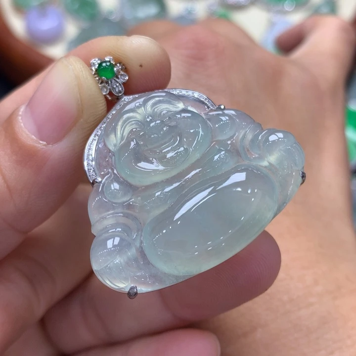 翡翠吊坠(不含链)18K金镶嵌