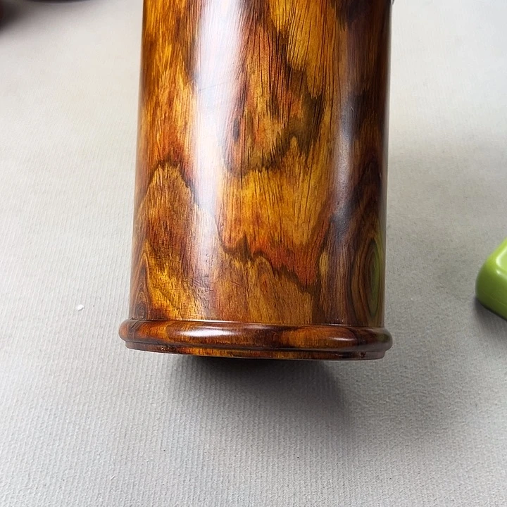 南美大红酸枝用****6越南黄花梨笔筒一个