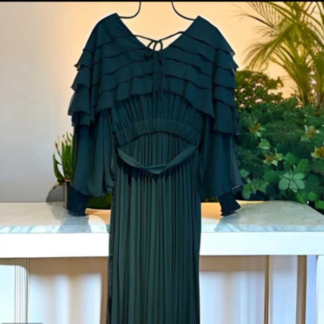 好漂亮时尚气质长袖连衣裙显瘦设计感优雅长款