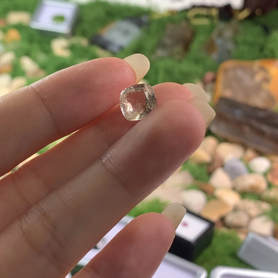银S925镶嵌珠宝半成品黄晶2.525克拉缅甸黄水晶