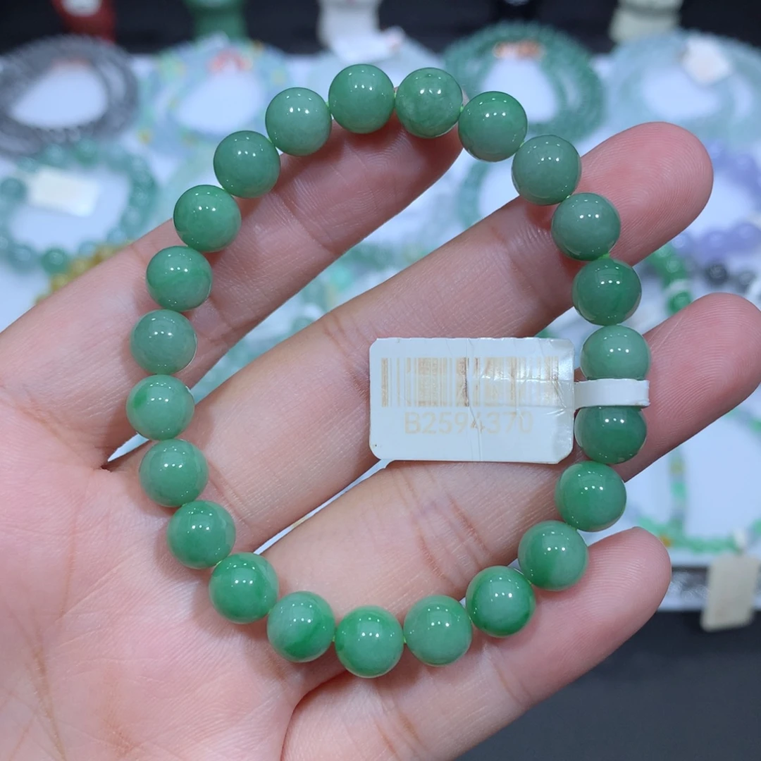 未镶嵌手串翡翠天然