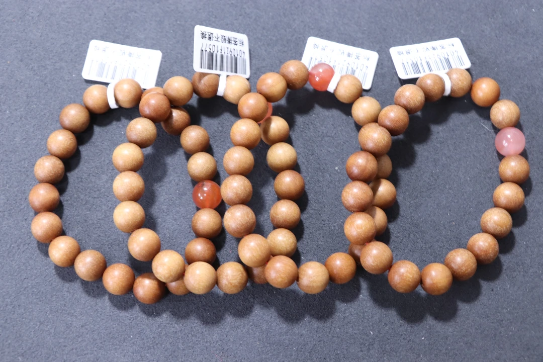 原矿无优化天然南红搭配老山檀单圈9mm左右多样发一串颜色随机发