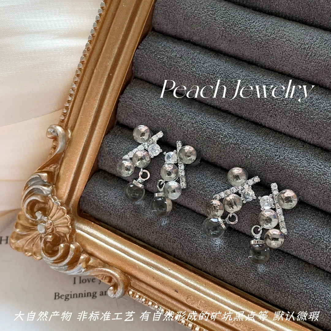 一对白水晶银针耳钉 LC120 多样性发一颜色微差