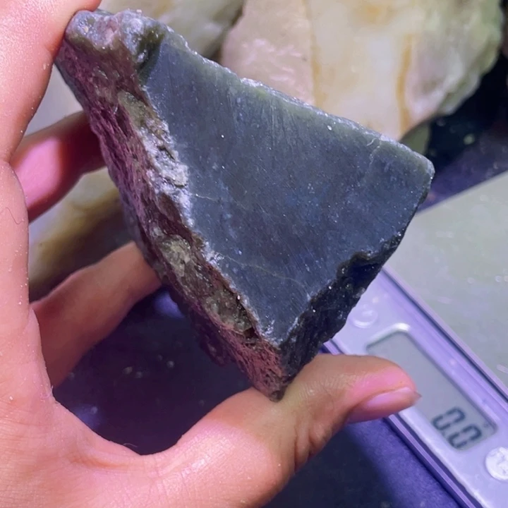 未镶嵌和田玉珠宝半成品