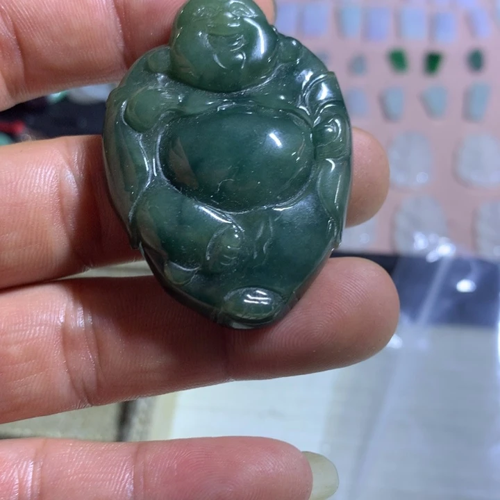 翡翠未镶嵌吊坠(不含链)佛公