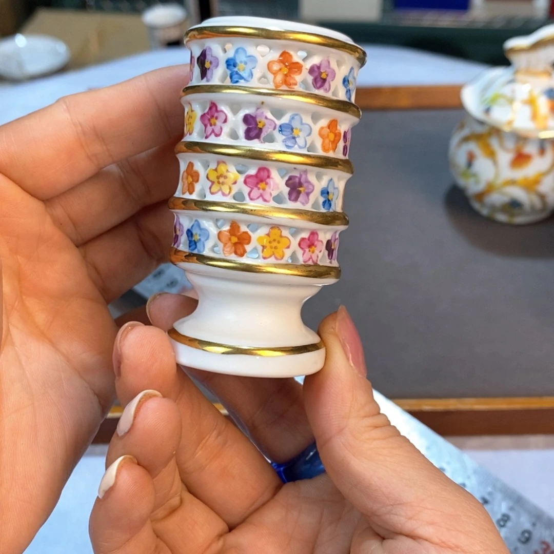 瓷器哈哈哈哈哈哈哈哈哈哈