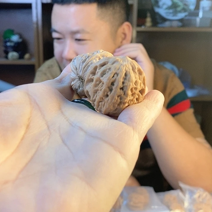 文玩核桃把件木*易铁锤0.1