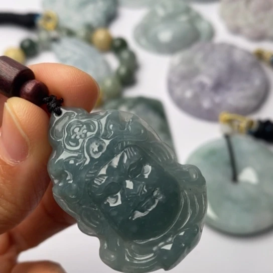 翡翠未镶嵌挂件翡翠