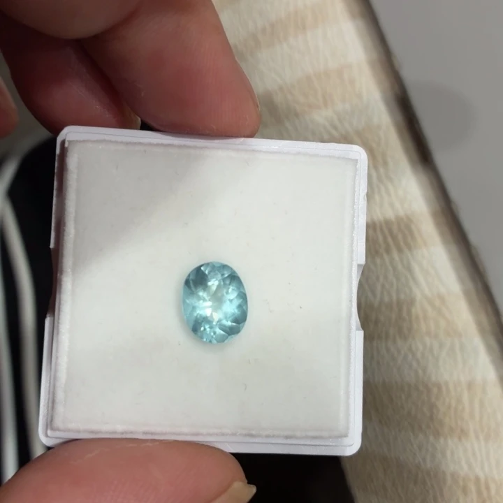海蓝宝石裸石裸石2.555克拉