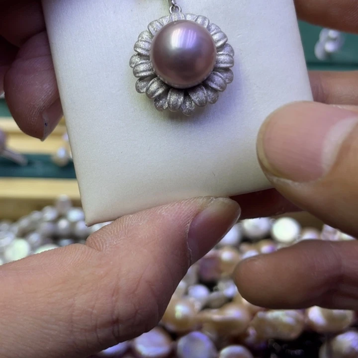 淡水珍珠吊坠(不含链)银S925镶嵌当****朵