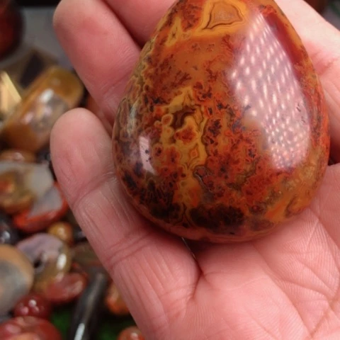 玛瑙/玉髓手串未镶嵌微****朵