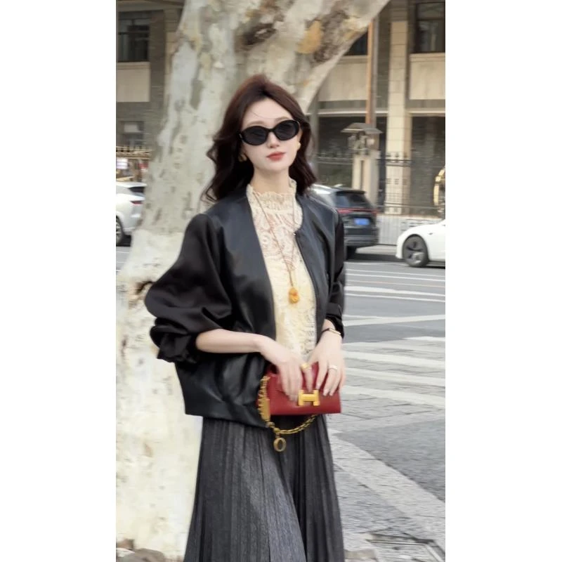 2025春季新款高级棒球服外套时尚气质休闲短外套女2508