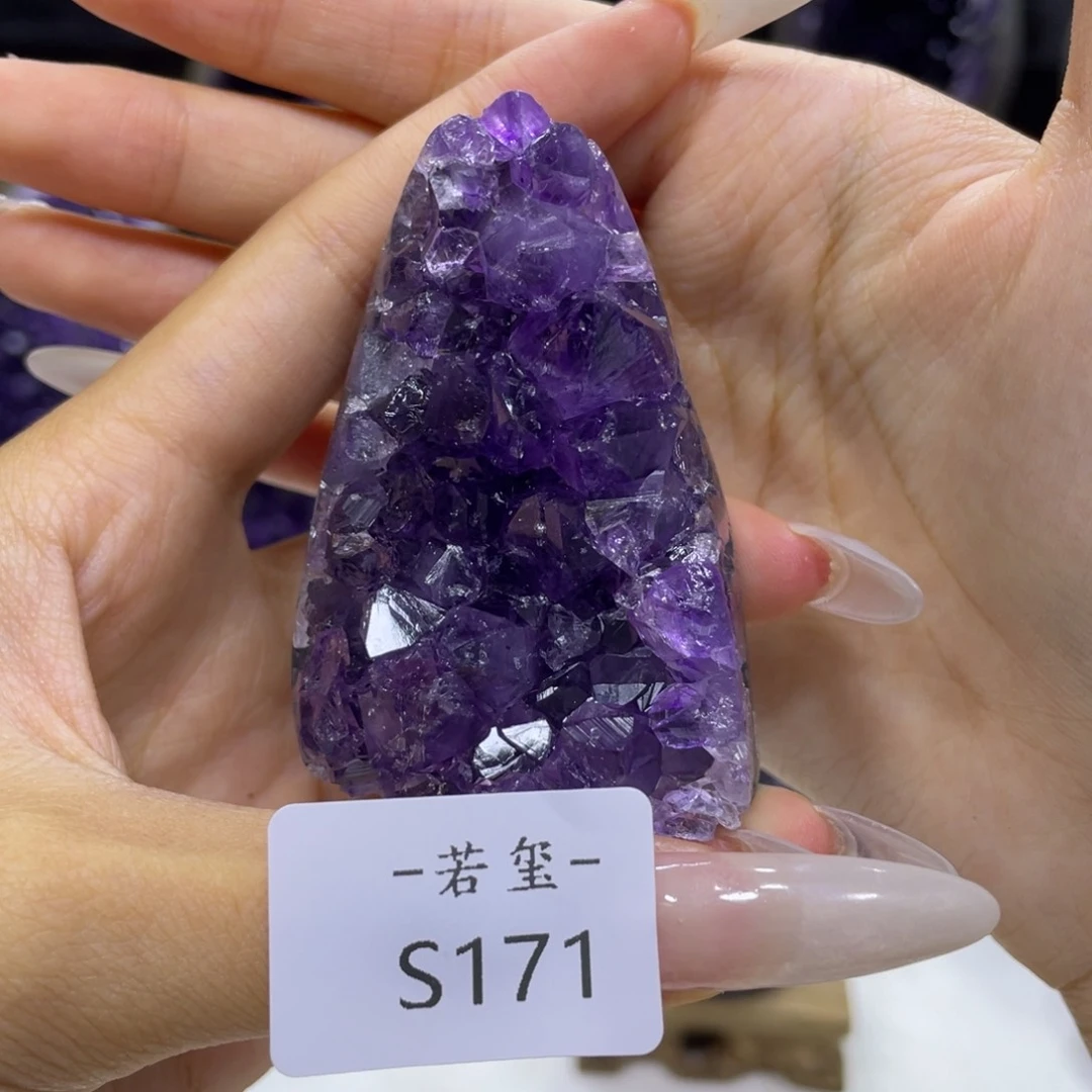 未镶嵌紫晶大型摆件（非配饰）乌拉圭紫水晶摆件S171