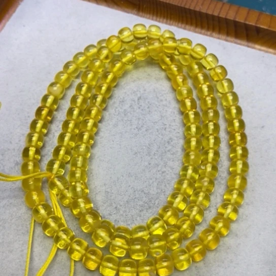 未镶嵌蜜蜡裸石串