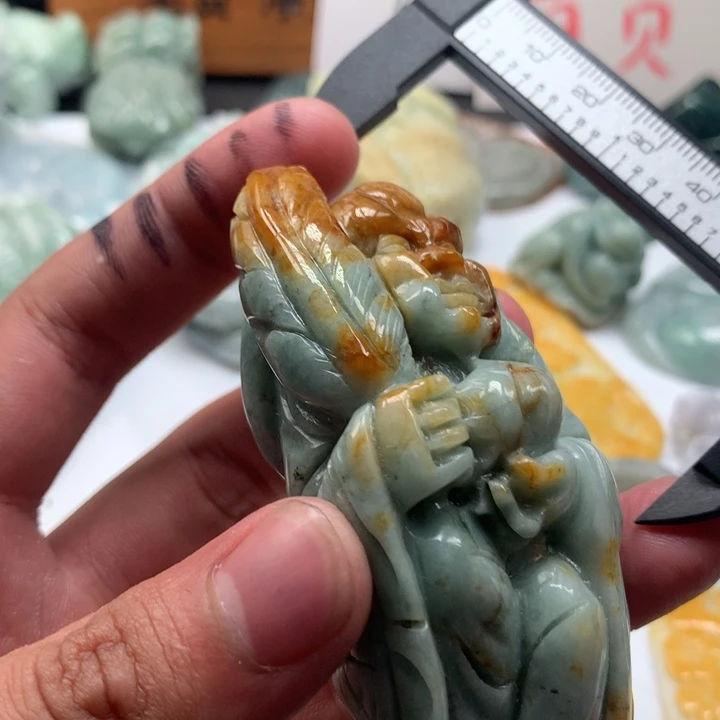 翡翠未镶嵌颈饰保真天然a货翡翠