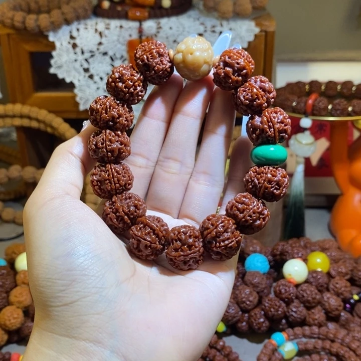 金刚菩提手串196玉华貔貅绿扣